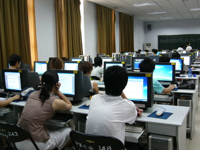 煉實踐技能，育綜合素養(yǎng) 軟件學院05級學生第二學期實訓周全面啟動